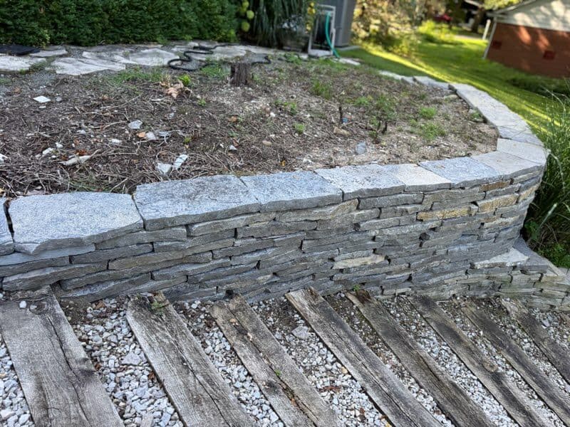 Transform Your Yard with Flagstone Retaining Walls